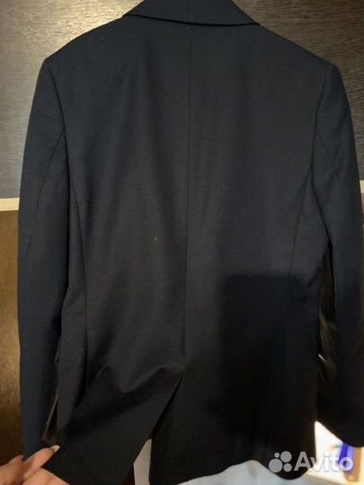 Пиджак на мальчика 140