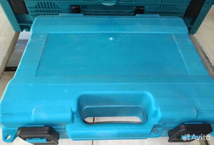 Аккумуляторный гайковерт Makita 350 Нм (Арт.75115)