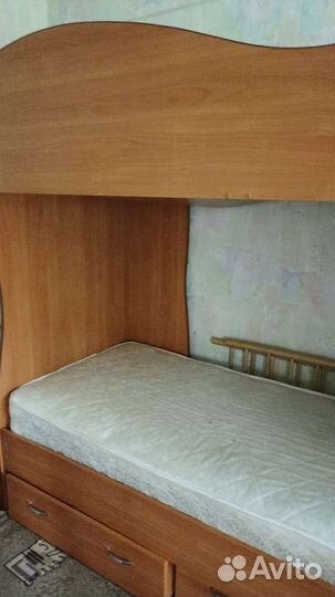 Двухъярусная кровать бу
