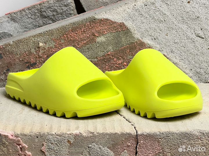 Adidas Yeezy Slide Glow Green