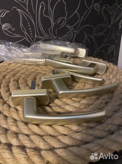 Ручки оконные бронза maco