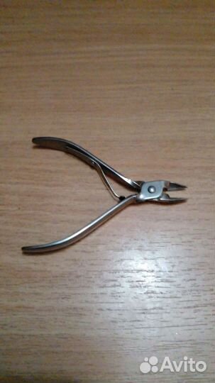 Кусачки для маникюра