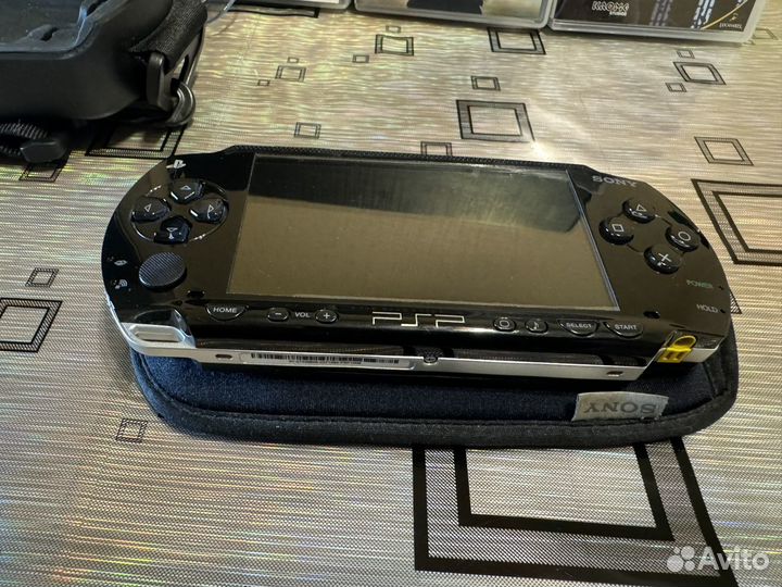 Sony PSP e 1008