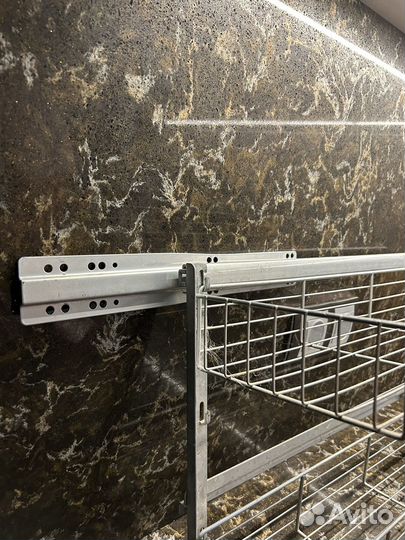 Полка настенная навесная