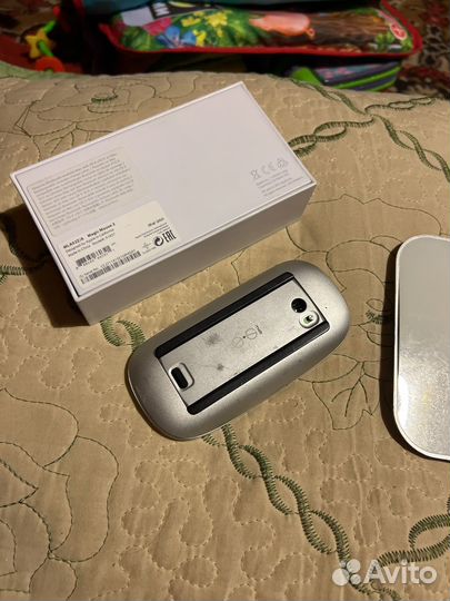 Apple magic mouse 2 + the magic charger