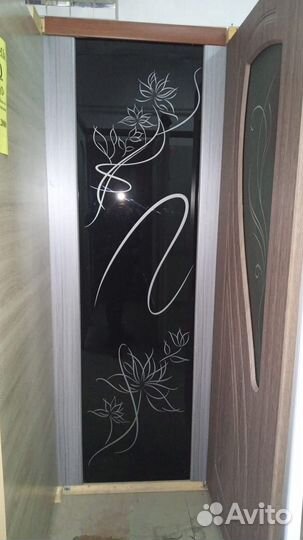 Межкомнатная дверь триплекс с витрины, в наличии