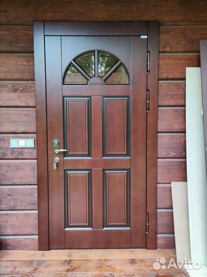 Входная Дверь в Дом