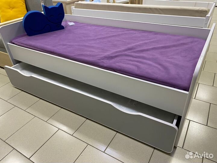 Двухъярусная кровать выдвижная