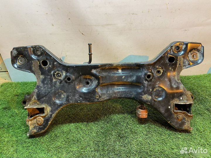 Балка подмоторная Skoda Rapid 2014