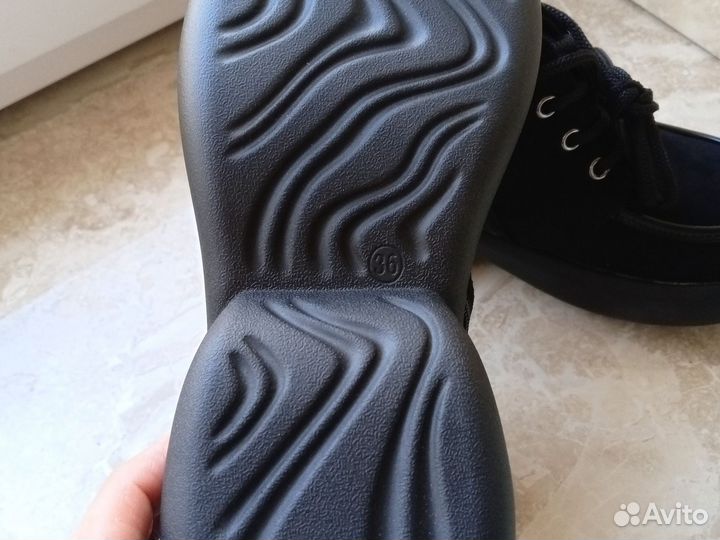 Полуботинки женские 36 размер