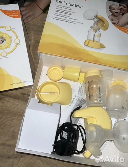 Молокоотсос электрический medela