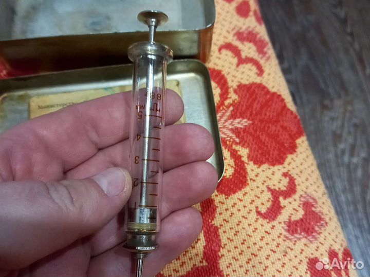 Многоразовый советский шприц