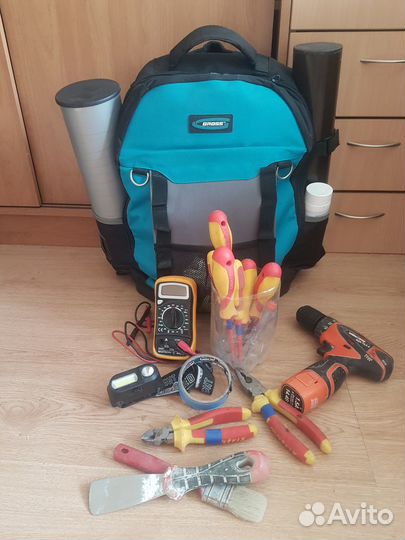 Услуги электрика,сантехника, мастера на час