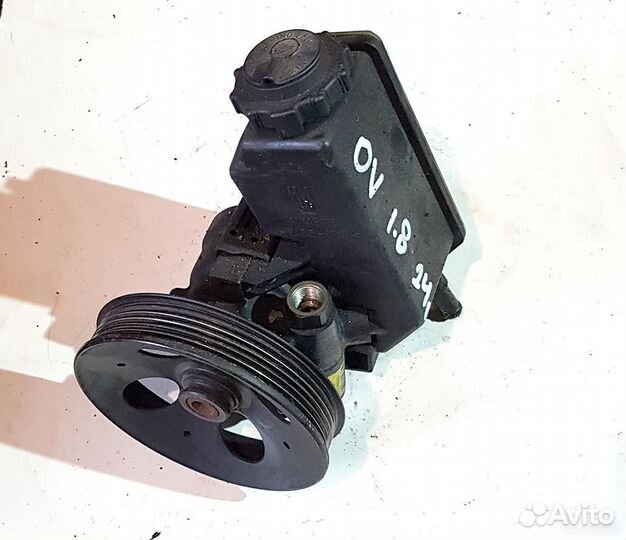 Opel Vectra B Насос гур 90495957 1.6i Y16XE