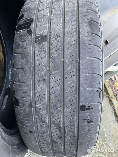 Kumho Sense KR26 215/55 R17