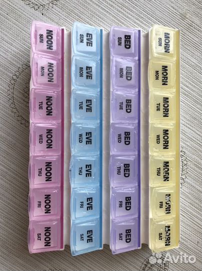 Коробка для лекарств, таблетница