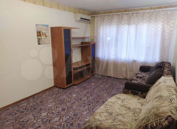 2-к. квартира, 43 м², 1/5 эт.