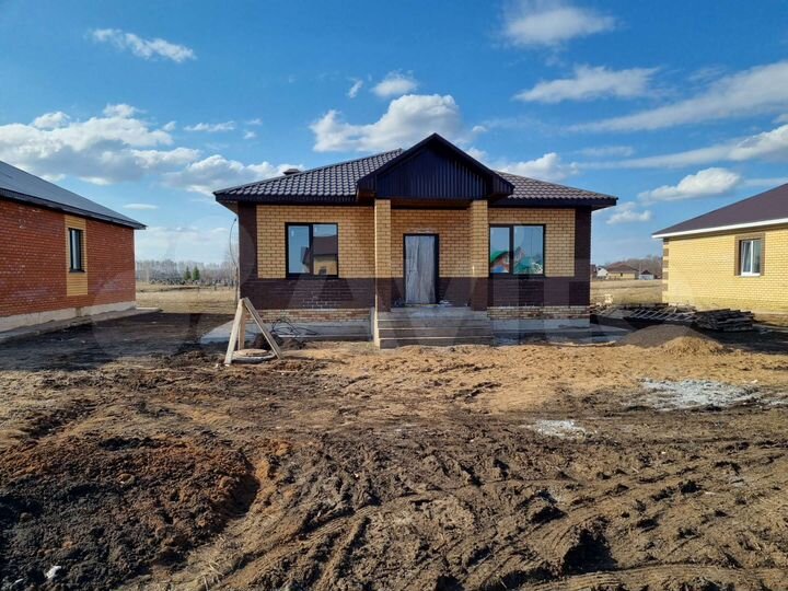 Дом 108 м² на участке 8 сот.