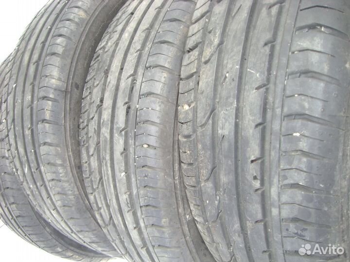 Continental ContiPremiumContact 2 215/60 R17