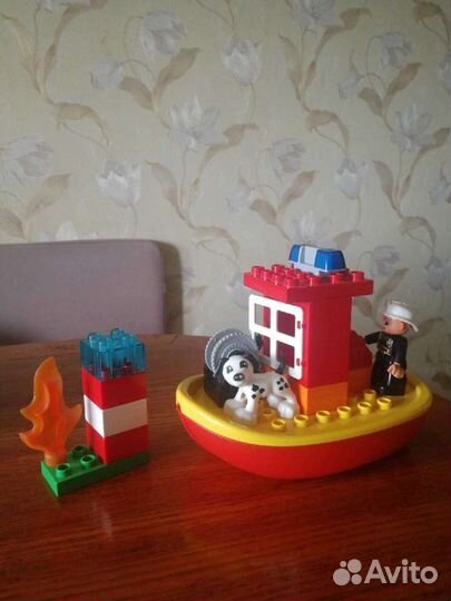 Lego duplo пожарный катер