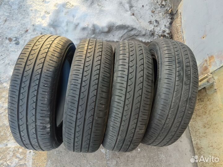 Yokohama BluEarth AE01 185/65 R15 88S