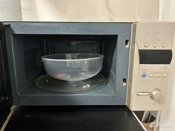 Микроволновая печь samsung се287MNR