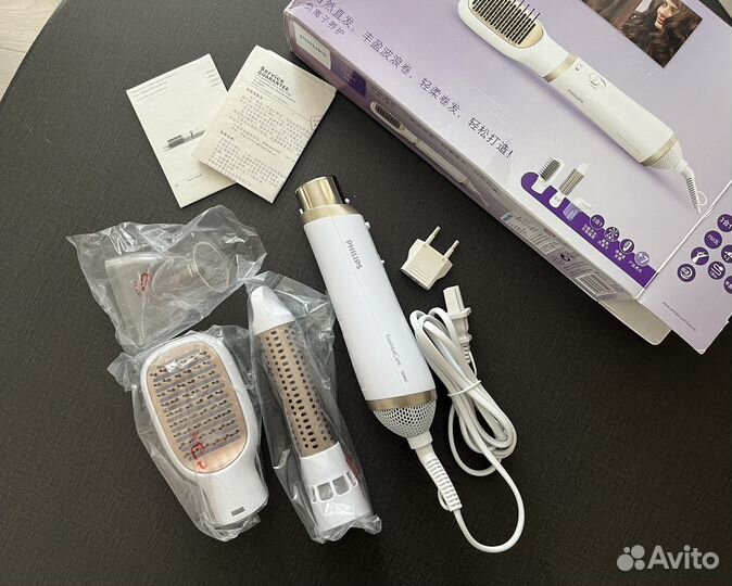 Новый фен щетка Philips 8663