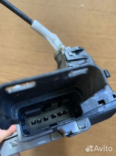 Замок двери Ситроен С5