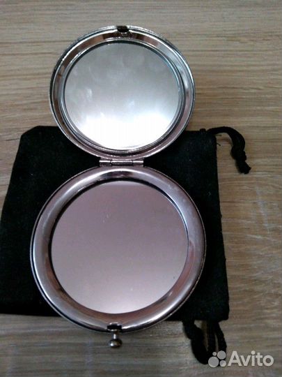 Дамское зеркальце
