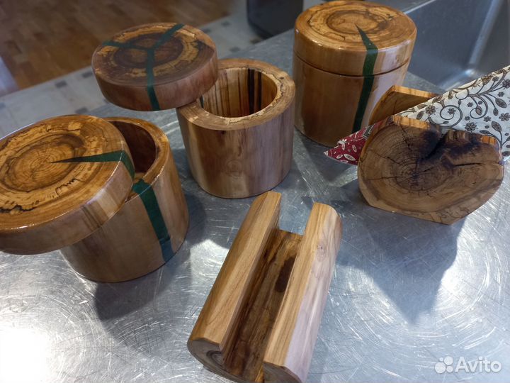 Шкатулка. Дерево. Вишня