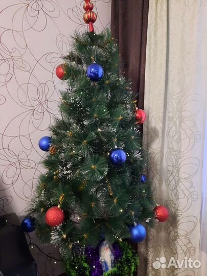 Елка искусственная