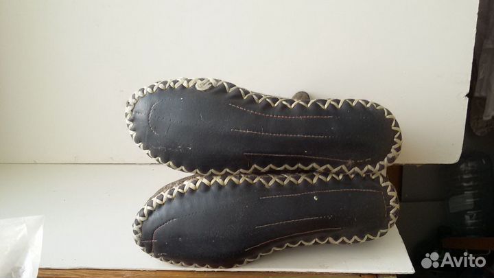 Продаются Валенки, Ботинки