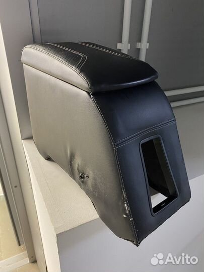 Подлокотник volkswagen polo