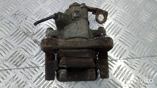 Суппорт тормозной задний правый peugeot 407 (PDN21