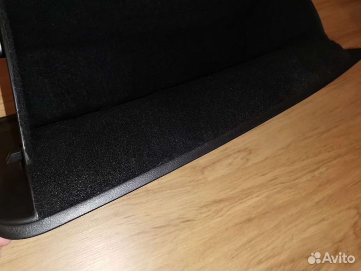 Оклейка бардачка