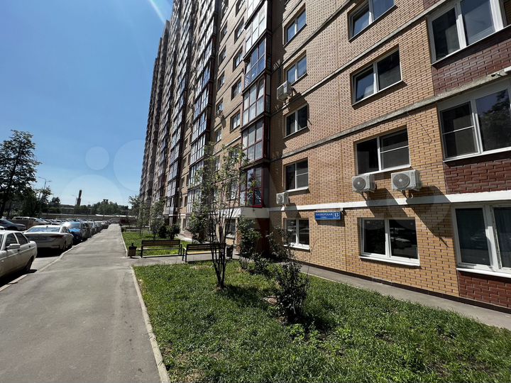 1-к. квартира, 40,1 м², 1/25 эт.