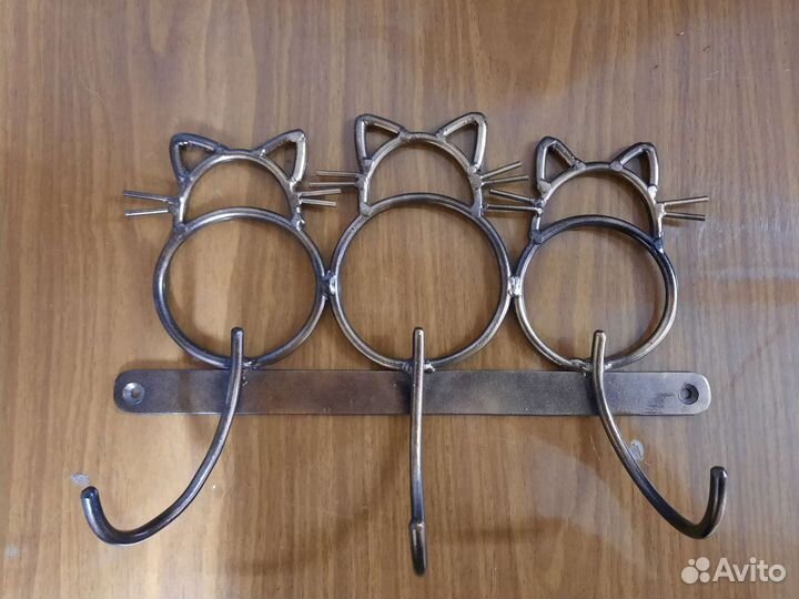 Вешалка Котята