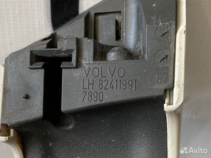 Ручка наружная двери передней левой Volvo FH4