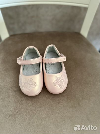 Сандали для девочки