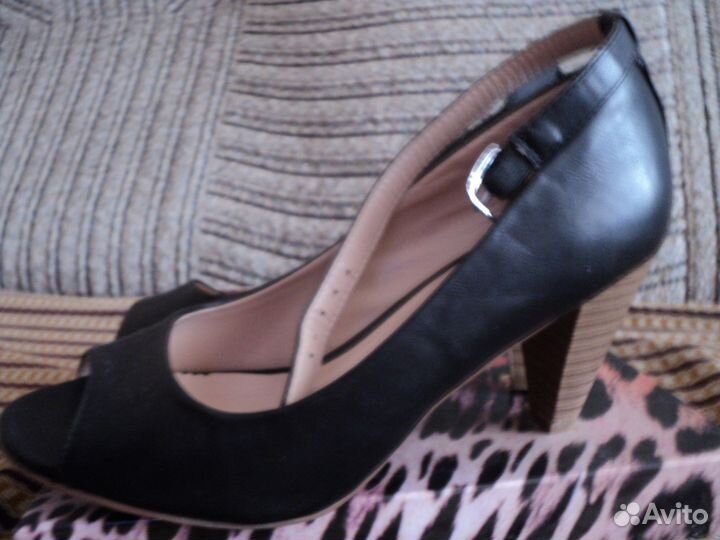 Женские туфли