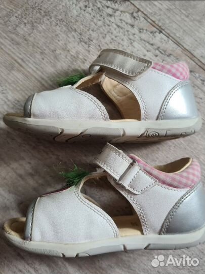 Сандалии детские