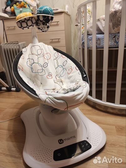 Электронные качели 4 moms