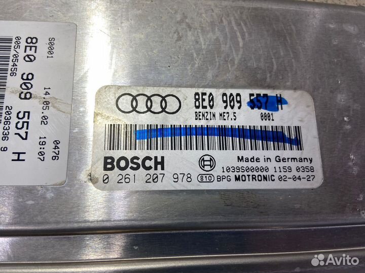 Блок управления двс Audi A4 2002 г