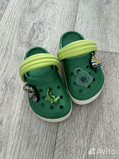 Сабо детские 23 размер, фирмы Kapika