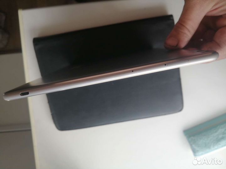 Планшет huawei mediapad m3 Lite