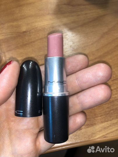 Помады mac
