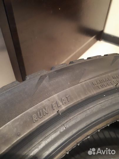 Pirelli Scorpion Ice Zero 2 275/40 R20 106T