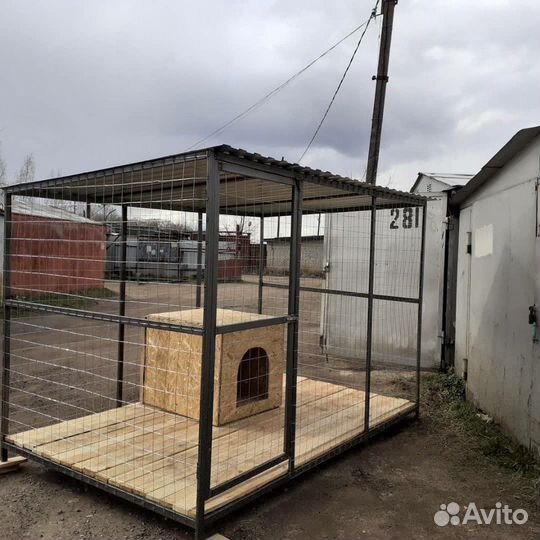 Вальер для собаки с хозблоком и бытовки