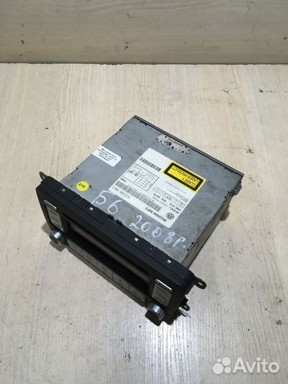 Магнитола Фольксваген Пассат B6