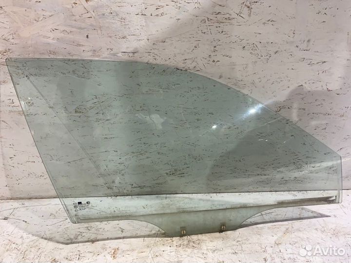 Стекло двери переднее правое Kia Spectra седан S6D